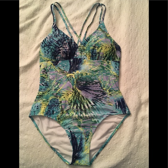 One-piece bathing suit🩱 - Picture 2 of 11
